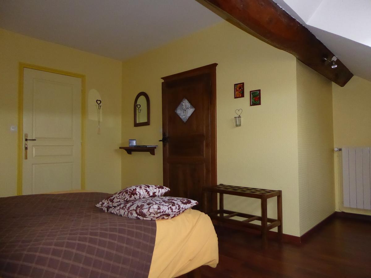 Les Ombelles Bed & Breakfast Clinchamp Exterior photo